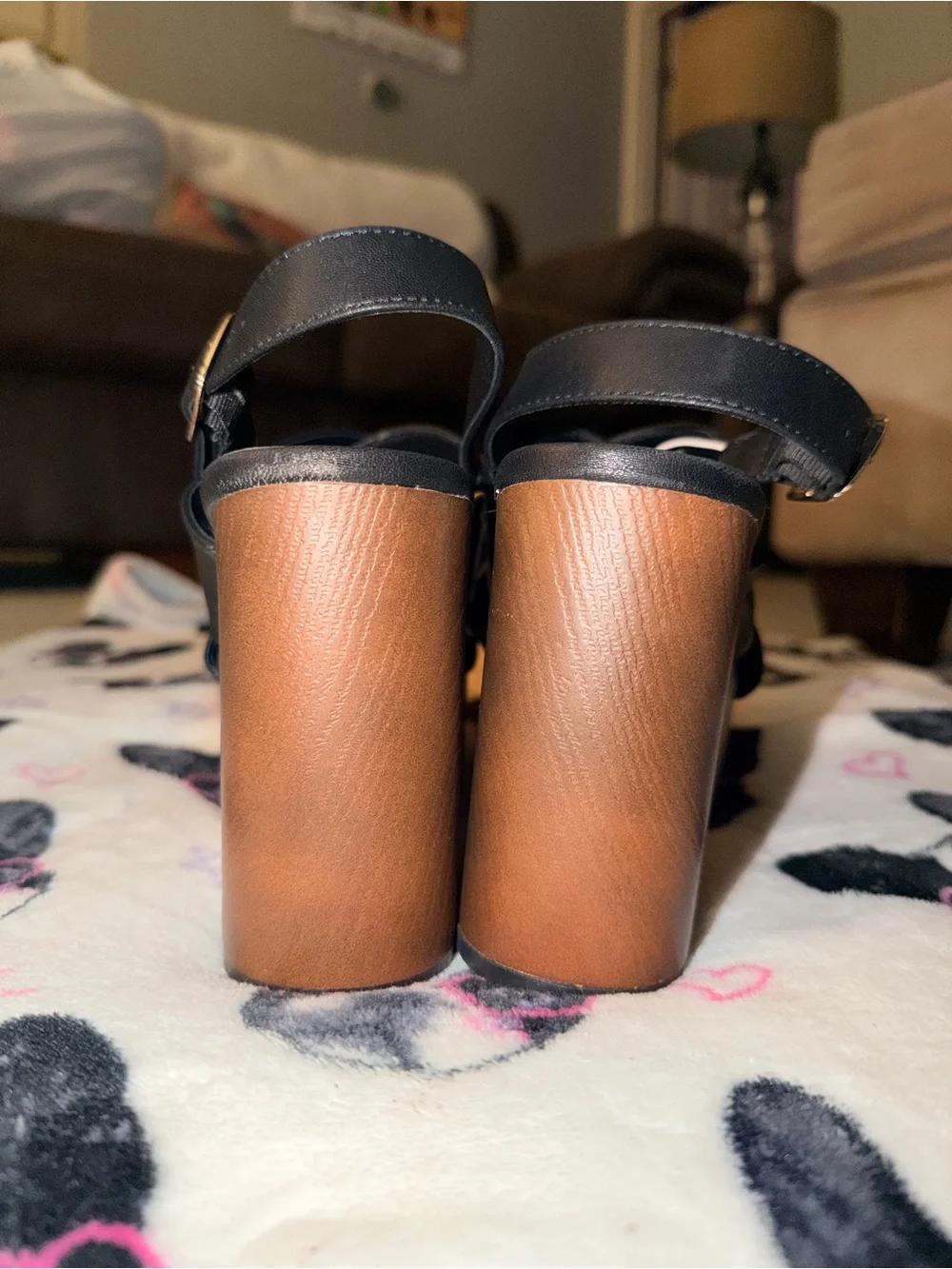 Universal Thread Naomi Black Wood Platform Wedge Sandals NWT Size 6.5